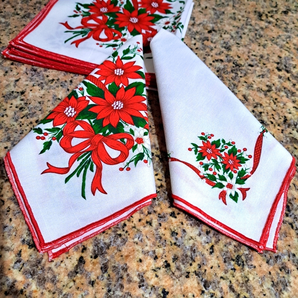 Vintage Christmas Napkins Doilies Red Poinsettia Ribbon Border